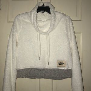 Hollister Sherpa cowl neck